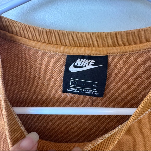 Nike boxy cropped acid wash Brown Sweatshirt size small - Picture 4 of 7